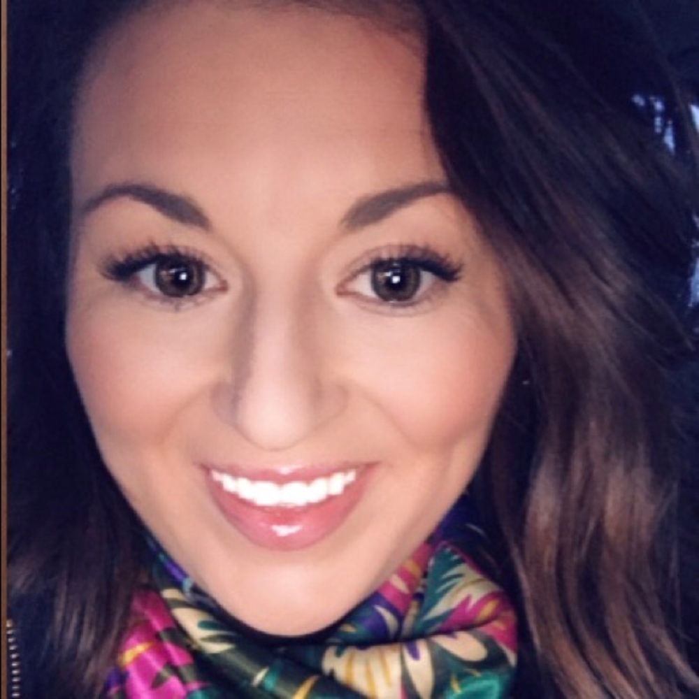 Meet your Posher, Britni